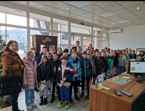 Хуманост на делу: Подељено 87 пакетића, Инфо центар главна тачка прикупљања